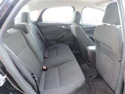 2016 Ford Focus SE   - Photo 11 - Lexington, NE 68850