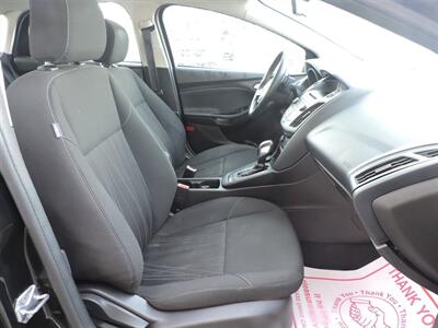 2016 Ford Focus SE   - Photo 10 - Lexington, NE 68850