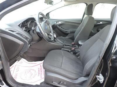 2016 Ford Focus SE   - Photo 9 - Lexington, NE 68850