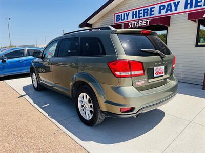 2017 Dodge Journey SXT - Photo 7 - Lexington, NE 68850