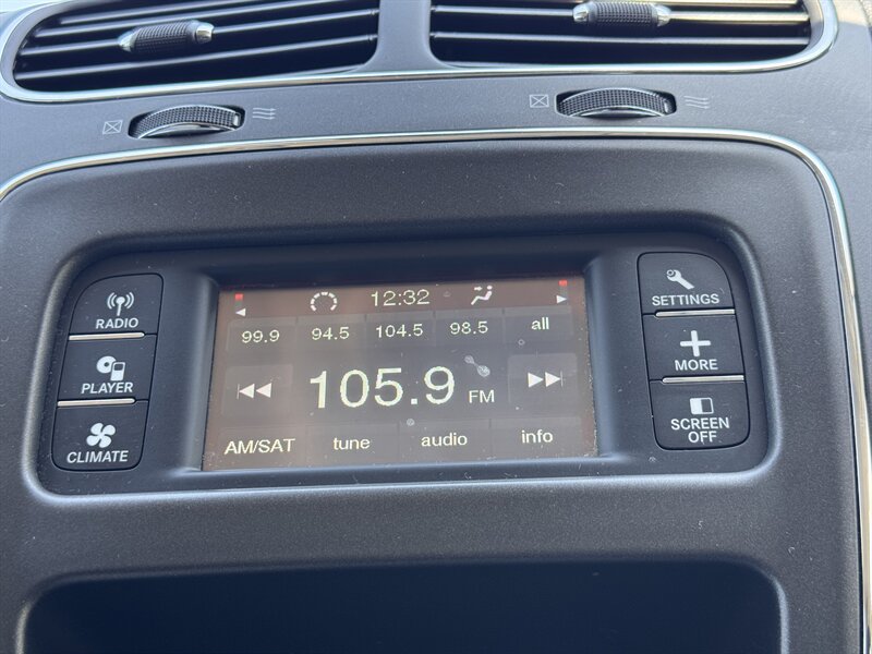 2017 Dodge Journey SXT - Photo 17 - Lexington, NE 68850