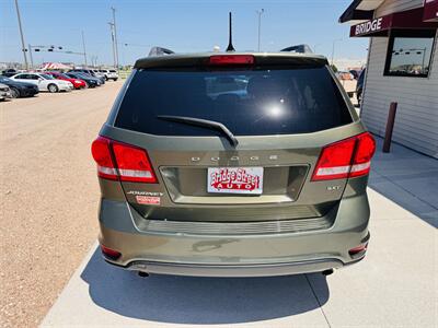2017 Dodge Journey SXT - Photo 8 - Lexington, NE 68850