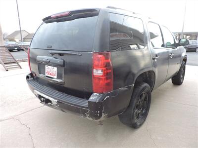 2008 Chevrolet Tahoe LS   - Photo 4 - Grand Island, NE 68801