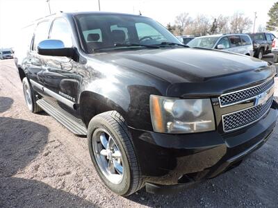 2008 Chevrolet Suburban LT   - Photo 4 - Lexington, NE 68850