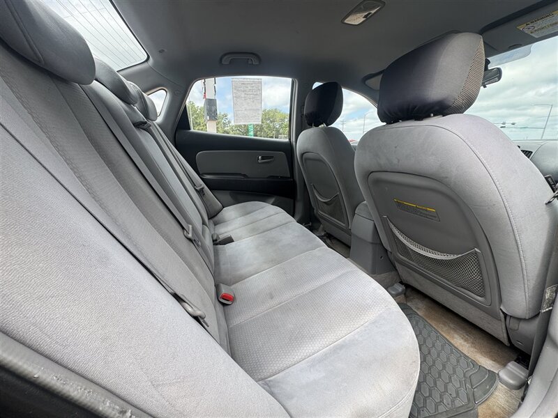 2007 Hyundai ELANTRA GLS - Photo 10 - Lexington, NE 68850