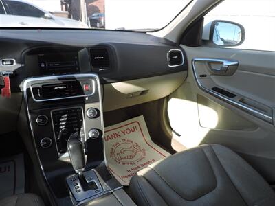 2012 Volvo S60 T5   - Photo 14 - Kearney, NE 68847