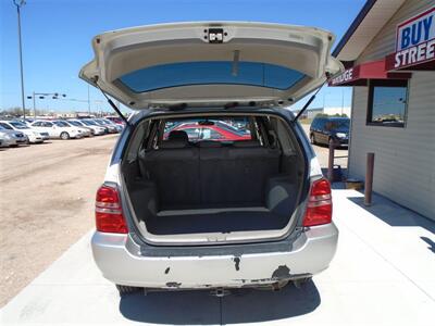 2001 Toyota Highlander   - Photo 7 - Lexington, NE 68850