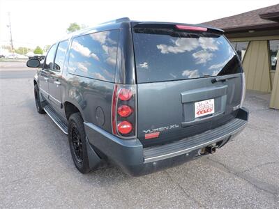 2007 GMC Yukon Denali   - Photo 9 - Kearney, NE 68847