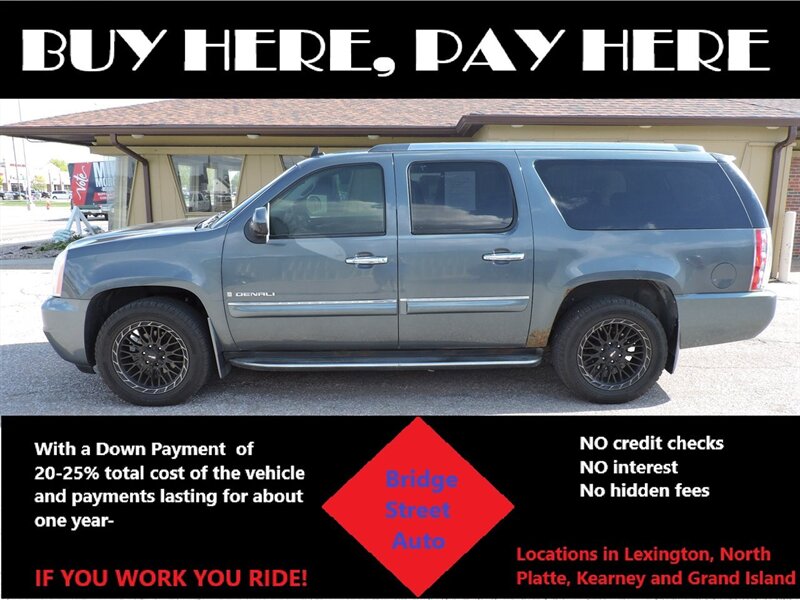2007 GMC Yukon Denali's photo