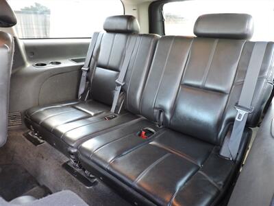 2007 GMC Yukon Denali   - Photo 12 - Kearney, NE 68847