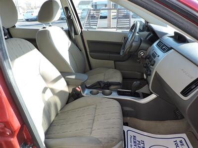 2011 Ford Focus SE   - Photo 14 - Grand Island, NE 68801