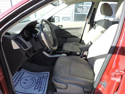 2011 Ford Focus SE   - Photo 9 - Grand Island, NE 68801