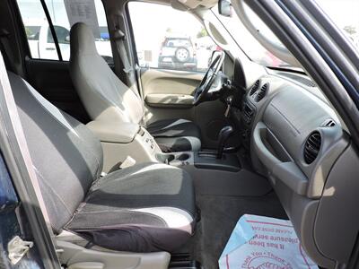 2004 Jeep Liberty Sport   - Photo 10 - North Platte, NE 69101