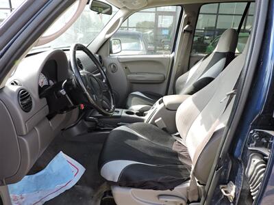 2004 Jeep Liberty Sport   - Photo 9 - North Platte, NE 69101