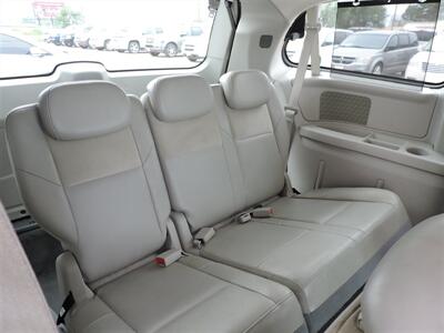2010 Chrysler Town & Country Limited   - Photo 14 - Lexington, NE 68850