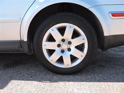 2003 Volkswagen Passat GLX   - Photo 8 - North Platte, NE 69101