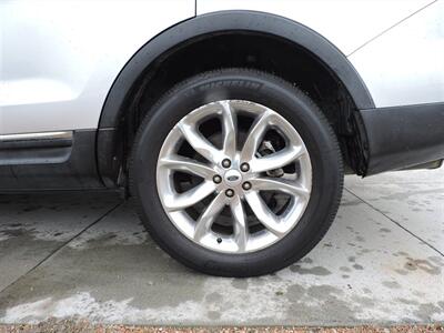 2012 Ford Explorer XLT   - Photo 8 - Lexington, NE 68850