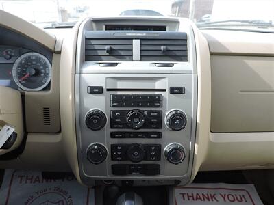 2009 Ford Escape XLT   - Photo 18 - Kearney, NE 68847