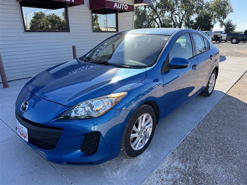 2012 Mazda Mazda3 i Touring - Photo 5 - Lexington, NE 68850