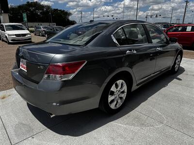2010 Honda Accord EX-L V6 w/Navi - Photo 7 - Lexington, NE 68850