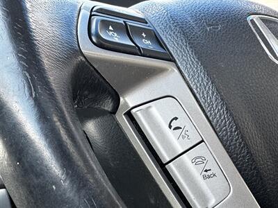 2010 Honda Accord EX-L V6 w/Navi - Photo 18 - Lexington, NE 68850