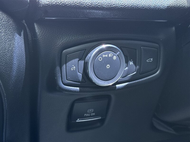 2017 Lincoln MKZ/Zephyr Reserve - Photo 14 - Lexington, NE 68850