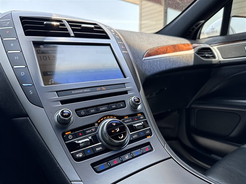2017 Lincoln MKZ/Zephyr Reserve - Photo 20 - Lexington, NE 68850