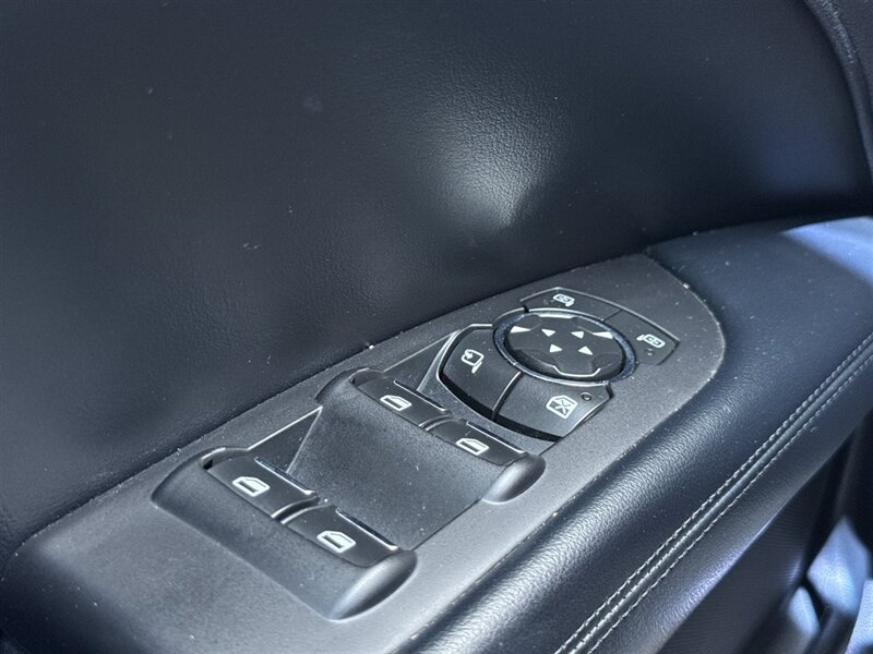 2017 Lincoln MKZ/Zephyr Reserve - Photo 15 - Lexington, NE 68850
