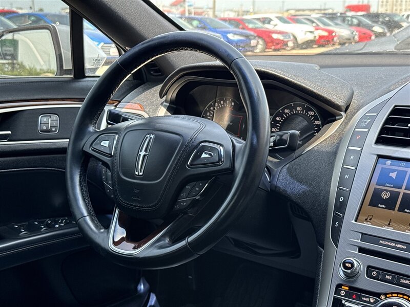 2017 Lincoln MKZ/Zephyr Reserve - Photo 3 - Lexington, NE 68850