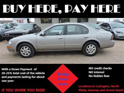 1999 Nissan Maxima SE  