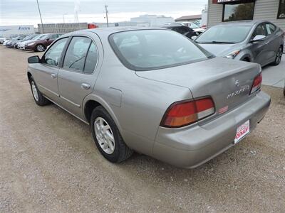 1999 Nissan Maxima SE   - Photo 7 - Lexington, NE 68850