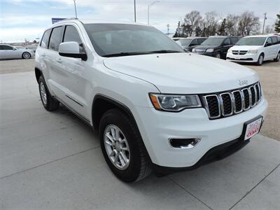 2020 Jeep Grand Cherokee Laredo   - Photo 4 - Lexington, NE 68850