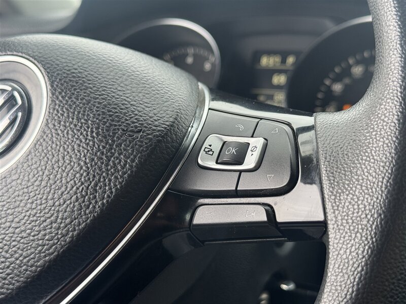 2016 Volkswagen Jetta 1.4T S - Photo 12 - North Platte, NE 69101
