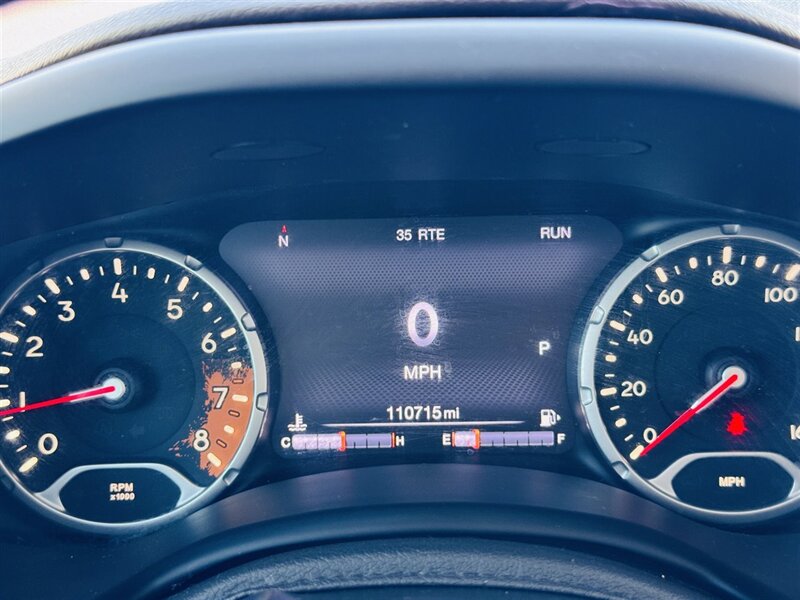 2015 Jeep Renegade Limited - Photo 14 - Lexington, NE 68850