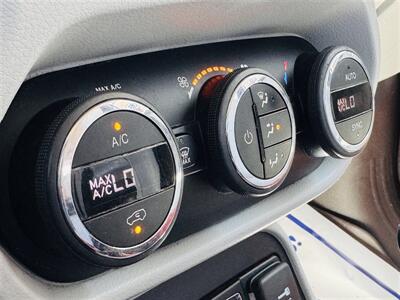 2015 Jeep Renegade Limited - Photo 17 - Lexington, NE 68850
