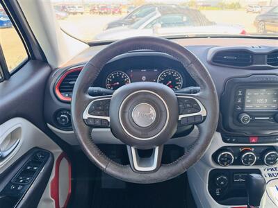 2015 Jeep Renegade Limited - Photo 11 - Lexington, NE 68850