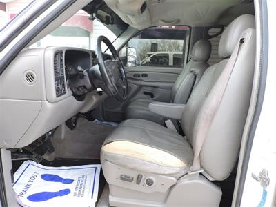 2005 GMC Sierra 1500 SLE   - Photo 9 - Lexington, NE 68850