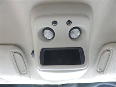 2005 GMC Sierra 1500 SLE   - Photo 17 - Lexington, NE 68850