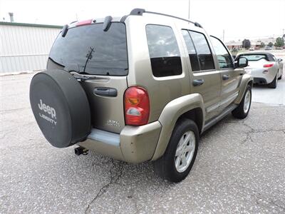 2006 Jeep Liberty Limited   - Photo 5 - Kearney, NE 68847
