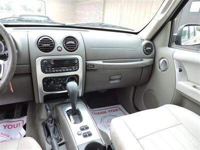 2006 Jeep Liberty Limited   - Photo 14 - Kearney, NE 68847