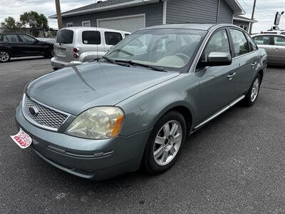 2007 Ford Five Hundred SEL - Photo 6 - Grand Island, NE 68801
