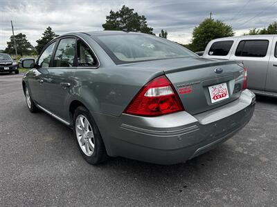 2007 Ford Five Hundred SEL - Photo 7 - Grand Island, NE 68801