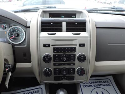 2011 Ford Escape XLT   - Photo 19 - Lexington, NE 68850