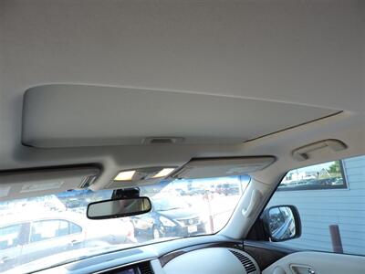 2011 INFINITI QX56   - Photo 12 - Lexington, NE 68850