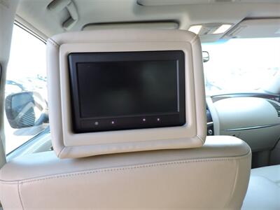 2011 INFINITI QX56   - Photo 13 - Lexington, NE 68850