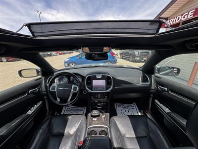 2013 Chrysler 300C   - Photo 12 - Lexington, NE 68850