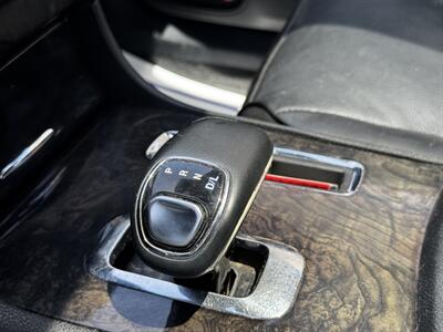 2013 Chrysler 300C   - Photo 17 - Lexington, NE 68850