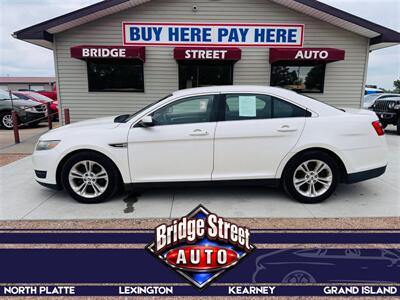 2013 Ford Taurus SEL Sedan