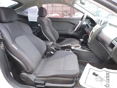 2006 Hyundai Tiburon GS   - Photo 10 - North Platte, NE 69101