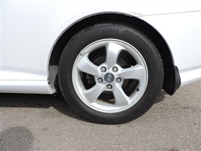 2006 Hyundai Tiburon GS   - Photo 8 - North Platte, NE 69101